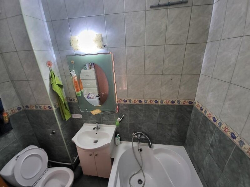 Titan, parc Ior, Liviu Rebreanu, 4 min metrou